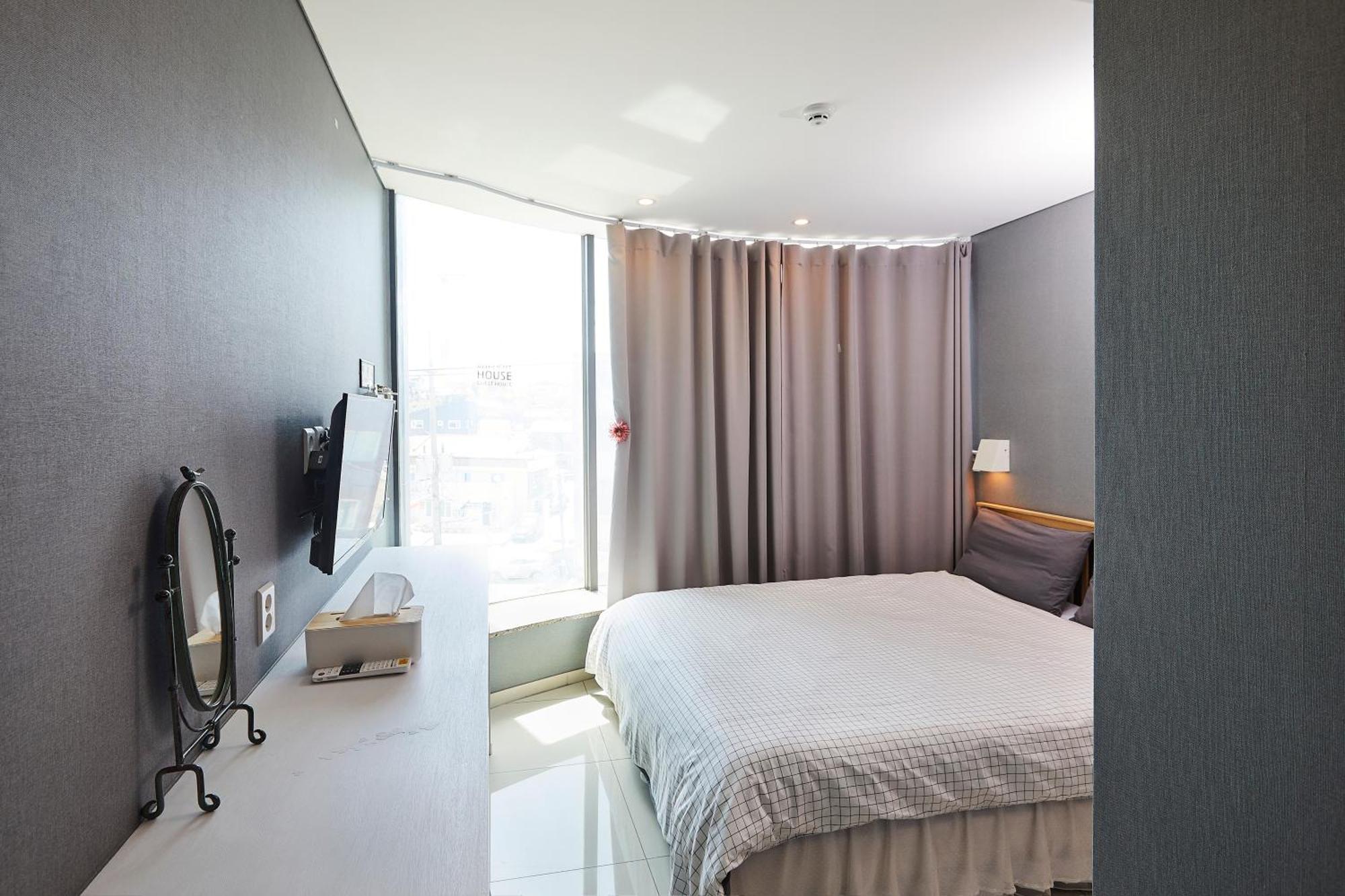 Red-Lighthouse Guest House Sokcho Zimmer foto
