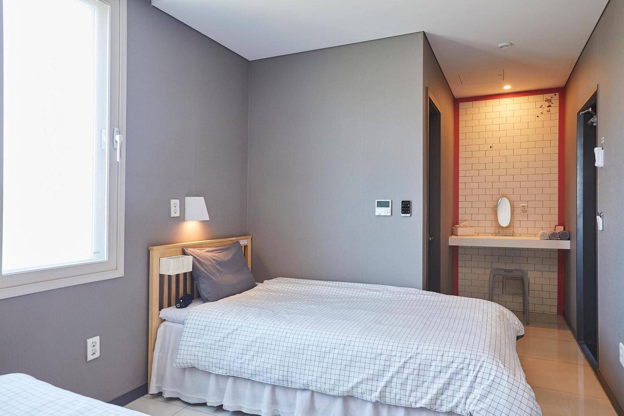 Red-Lighthouse Guest House Sokcho Zimmer foto